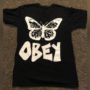 Obey graphic tee shirt